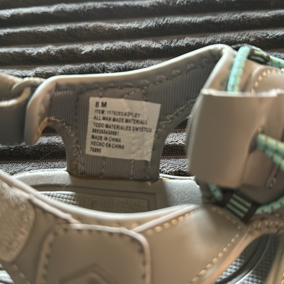 8M Kombu Women’s Athletic Water  Shoes - Great Condition! Like New!! - Picture 4 of 4